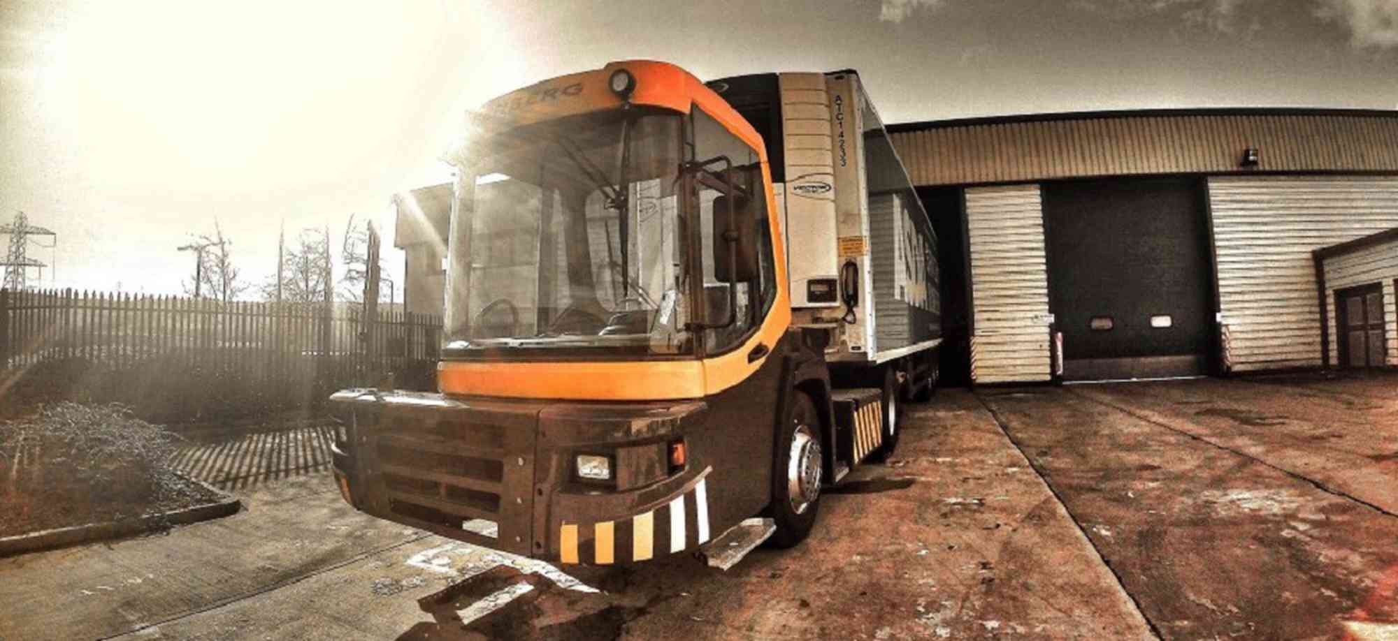 Covers for distribution tractor
